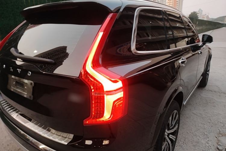 Used Volvo XC90 2021 B6 Zhiyi Luxury Edition 7-Seater Right Rear Taillight