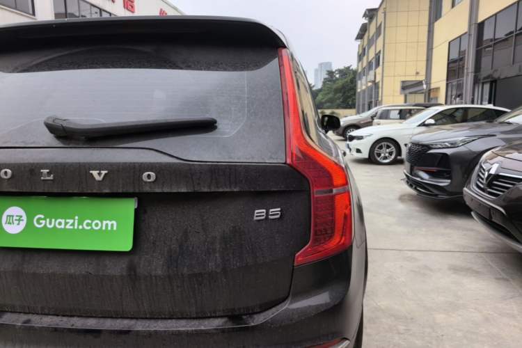 Used Volvo XC90 2021 B5 SmartDrive Luxury Edition 7 Seats Right Rear Taillight