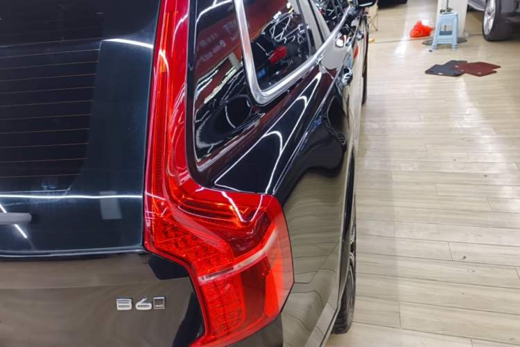 Used Volvo XC90 2021 B6 Zhiyi Luxury Edition 7-Seater Right Rear Taillight