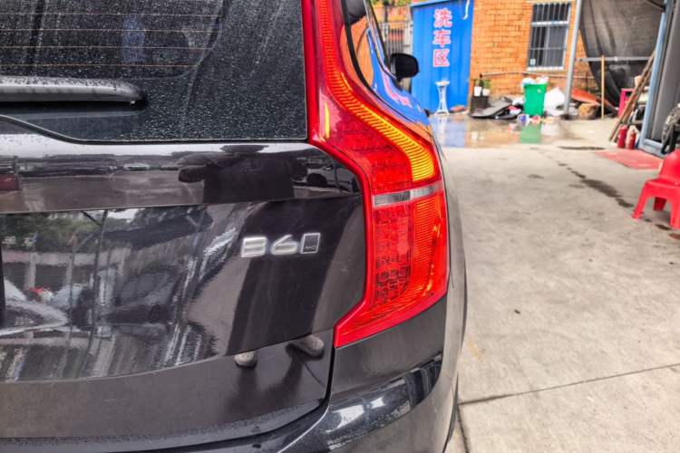 Used Volvo XC90 2021 B6 Zhiyi Luxury Edition 7-Seater Right Rear Taillight