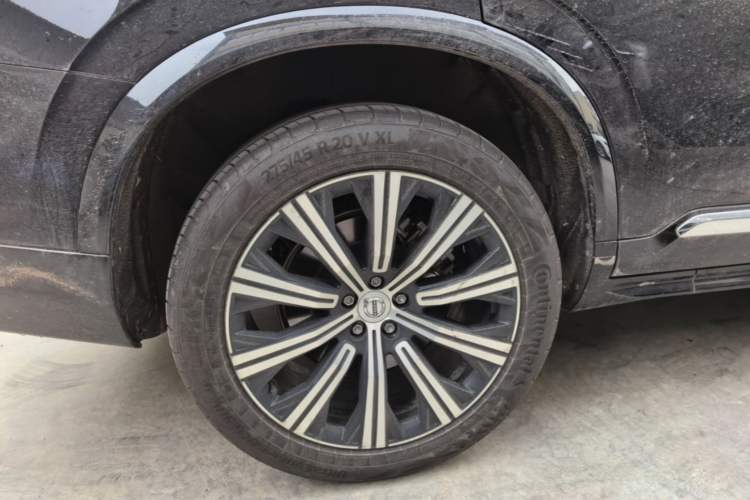 Used Volvo XC90 2021 B5 SmartDrive Luxury Edition 7 Seats Right Rear Wheel Hub