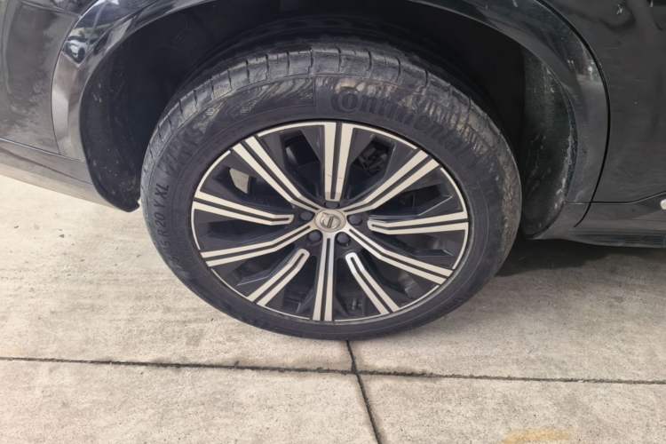 Used Volvo XC90 2021 B6 Zhiyi Luxury Edition 7-Seater Right Rear Wheel Hub