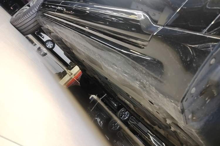 Used Volvo XC90 2021 B6 Zhiyi Luxury Edition 7-Seater Right Side Sill