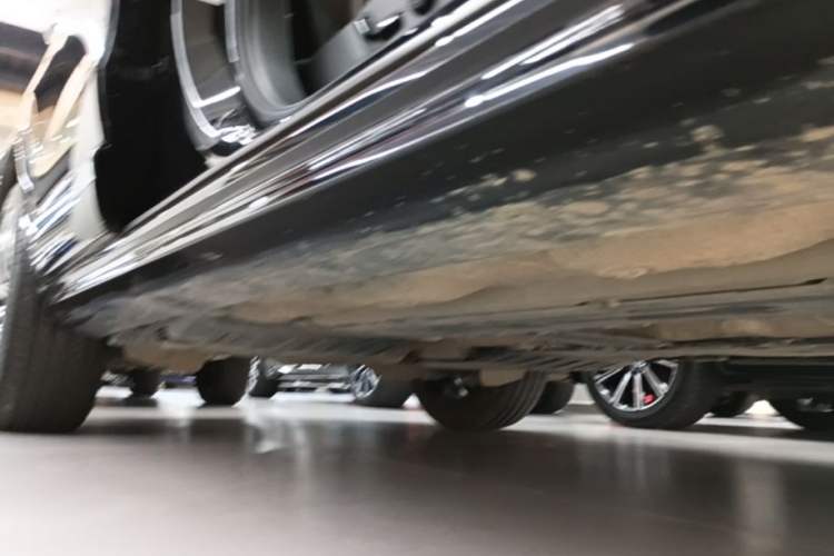 Used Volvo XC90 2021 B6 Luxury Smart Edition 7-Seater Right Side Sill