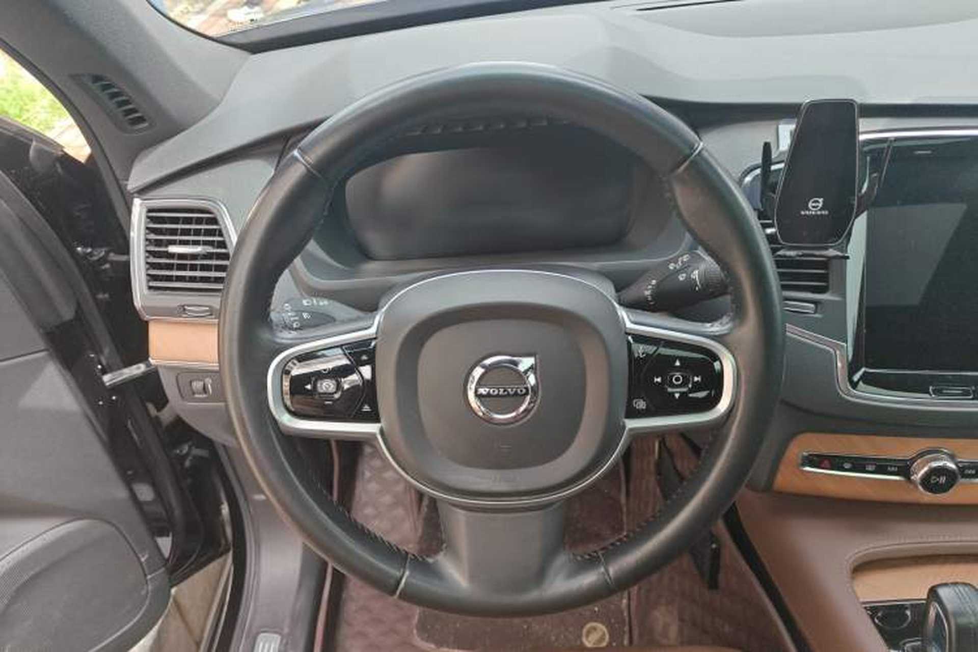 Used Volvo XC90 2021 B5 SmartDrive Luxury Edition 5-seater Steering Wheel