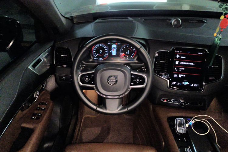 Used Volvo XC90 2021 B6 Zhiyi Luxury Edition 7-Seater Steering Wheel