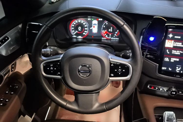 Used Volvo XC90 2021 B6 Luxury Smart Edition 7-Seater Steering Wheel