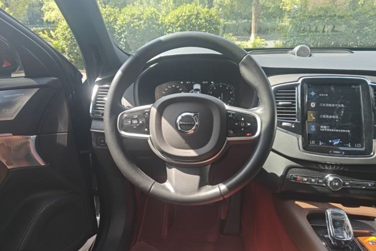 Used Volvo XC90 2021 B6 Luxury Smart Edition 7-Seater Steering Wheel