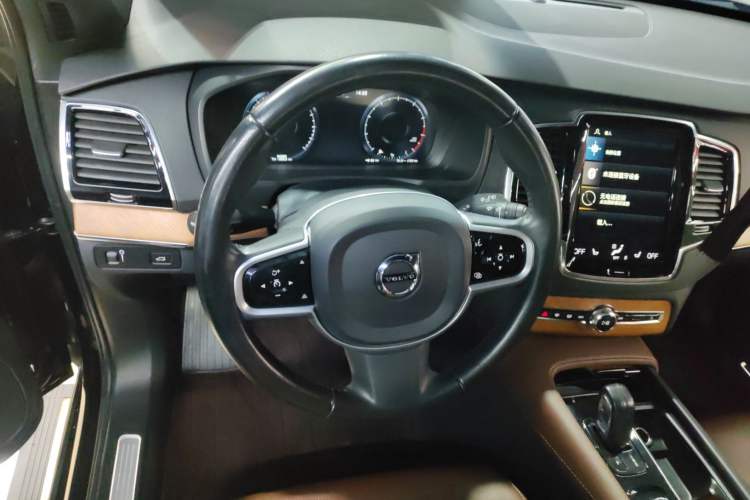 Used Volvo XC90 2021 B6 Zhiyi Luxury Edition 7-Seater Steering Wheel