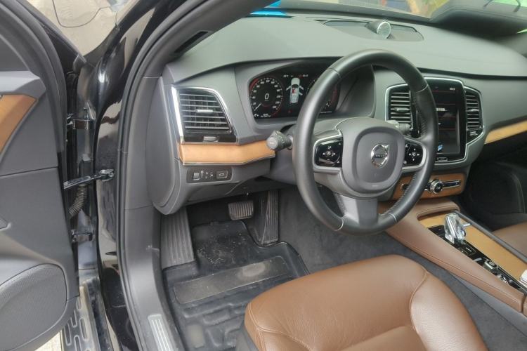 Used Volvo XC90 2021 B6 Zhiyi Luxury Edition 7-Seater Steering Wheel