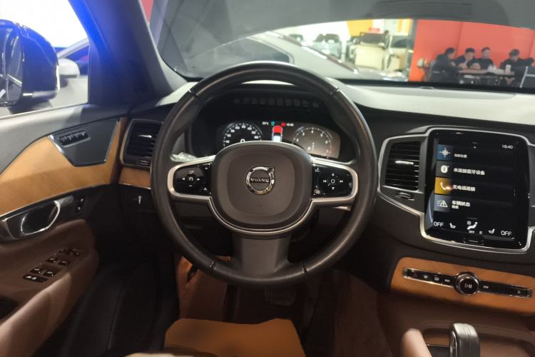 Used Volvo XC90 2021 B5 SmartDrive Luxury Edition 5-seater Steering Wheel
