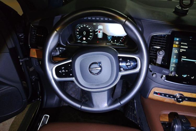 Used Volvo XC90 2021 B6 Zhiyi Luxury Edition 7-Seater Steering Wheel