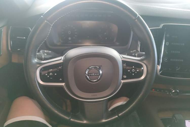 Used Volvo XC90 2021 B6 Zhiyi Luxury Edition 7-Seater Steering Wheel