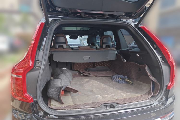 Used Volvo XC90 2021 B5 SmartDrive Luxury Edition 5-seater Trunk
