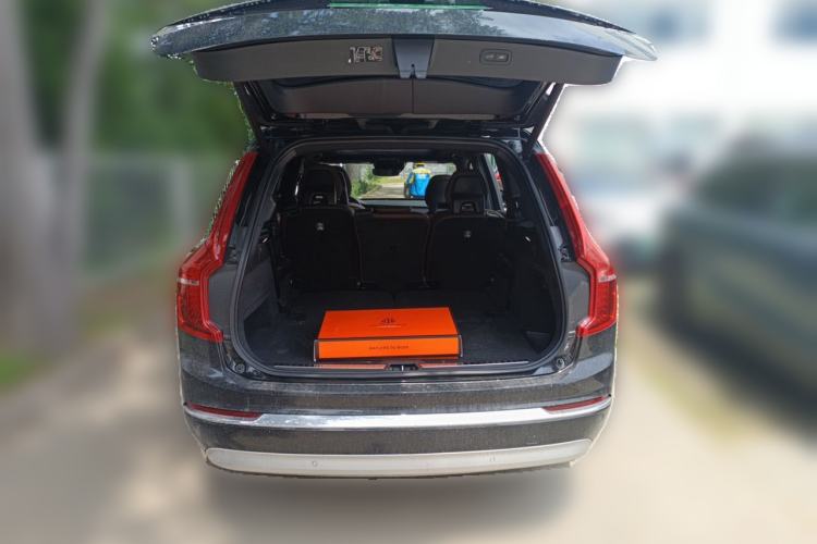 Used Volvo XC90 2021 B6 Zhiyi Luxury Edition 7-Seater Trunk