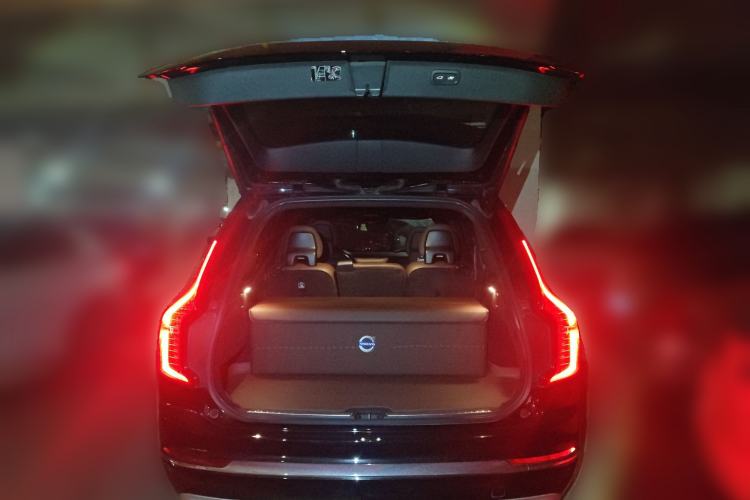 Used Volvo XC90 2021 B6 Zhiyi Luxury Edition 7-Seater Trunk