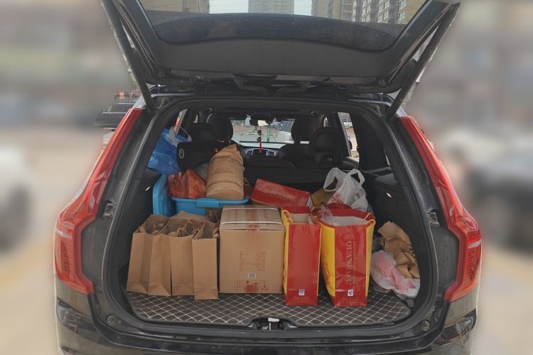 Used Volvo XC90 2021 B5 SmartDrive Luxury Edition 5-seater Trunk