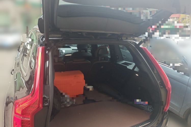 Used Volvo XC90 2021 B6 Zhiyi Luxury Edition 7-Seater Trunk