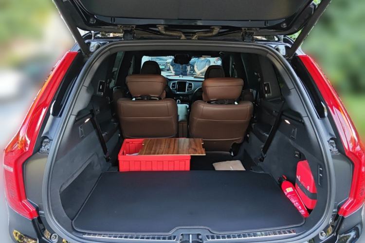 Used Volvo XC90 2021 B6 Luxury Smart Edition 7-Seater Trunk