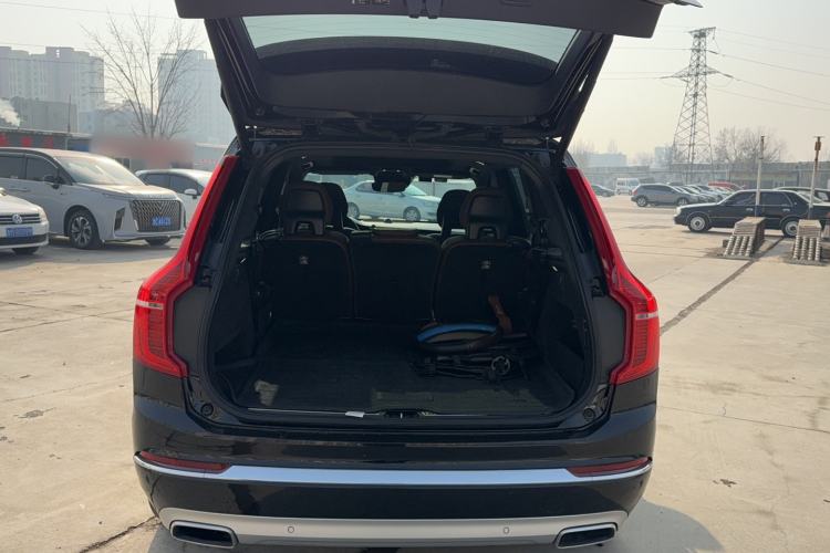 Used Volvo XC90 2021 B6 Luxury Smart Edition 7-Seater Trunk
