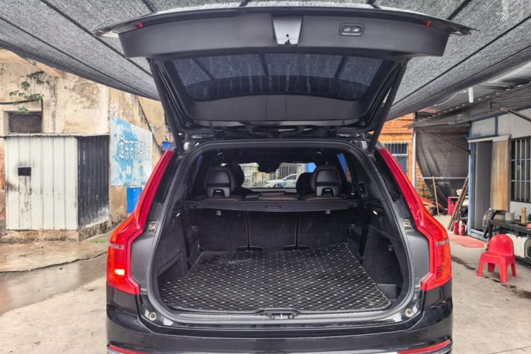 Used Volvo XC90 2021 B6 Zhiyi Luxury Edition 7-Seater Trunk