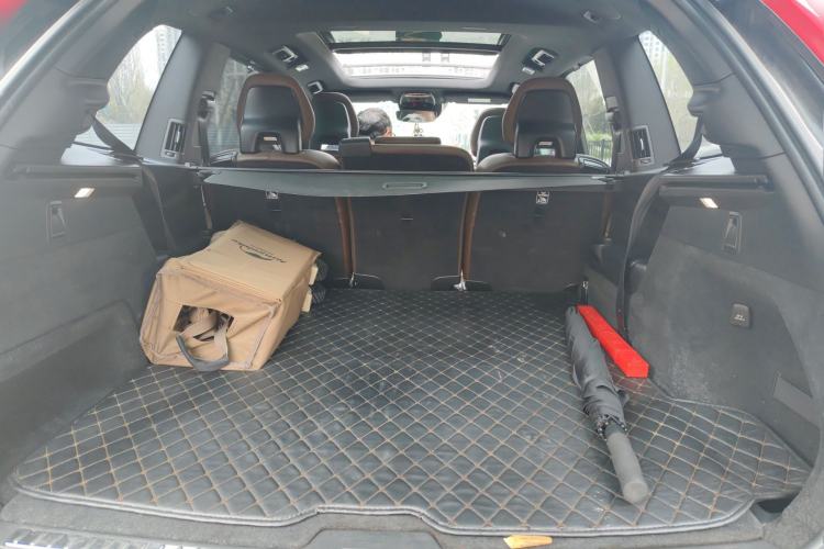 Used Volvo XC90 2021 B6 Luxury Smart Edition 7-Seater Trunk