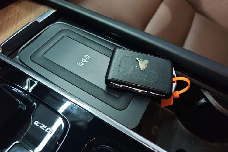 Used Volvo XC90 2021 B6 Zhiyi Luxury Edition 7-Seater Vehicle Key
