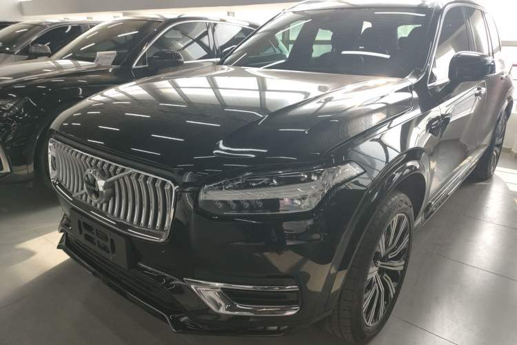 Used Volvo XC90 2021 B5 SmartDrive Luxury Edition 5-seater Guazi used car, China used car export, Used car for sale, Used cars, Cheapest cars for sale