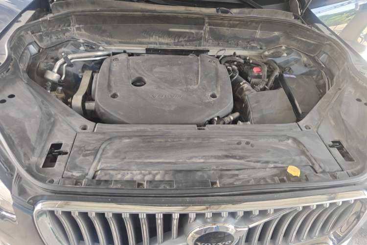 Used Volvo XC90 2021 B6 Zhiyi Luxury Edition 7-Seater Engine Bay