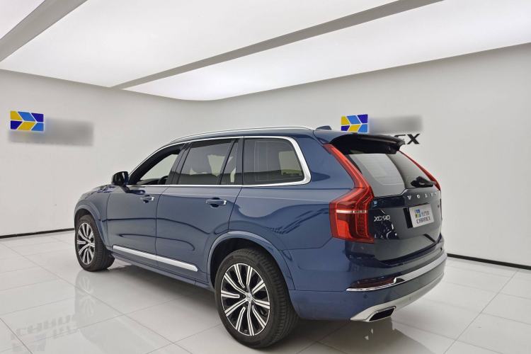 Used Volvo XC90 2021 B5 SmartDrive Luxury Edition 5-seater Exterior 3