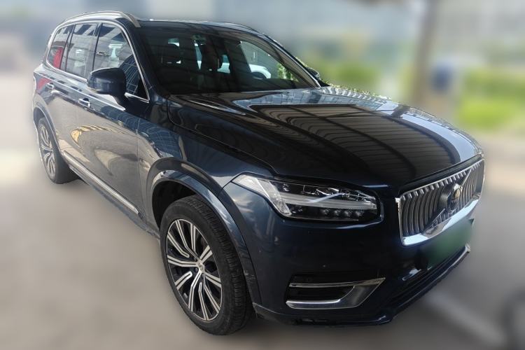 Used Volvo XC90 2021 B6 Zhiyi Luxury Edition 7-Seater Front Right 45 Deg