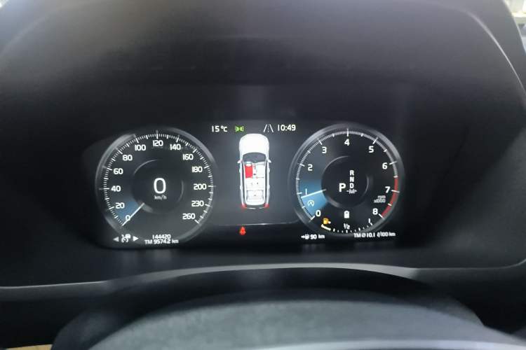 Used Volvo XC90 2021 B5 SmartDrive Luxury Edition 7 Seats Instrument Cluster