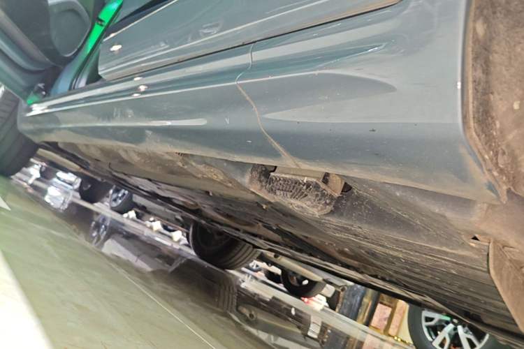 Used Volvo XC90 2021 B6 Zhiyi Luxury Edition 7-Seater Left Side Sill