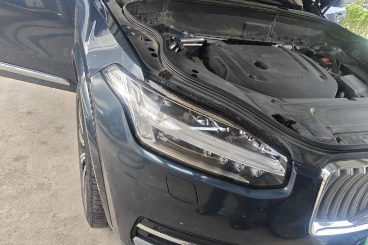Used Volvo XC90 2021 B6 Zhiyi Luxury Edition 7-Seater Right Front Headlight