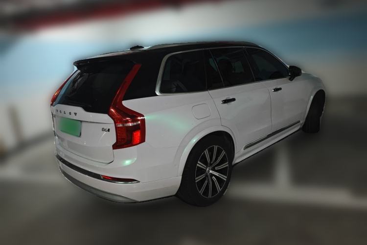 Used Volvo XC90 2021 B6 Luxury Smart Edition 7-Seater Rear Right 45 Deg