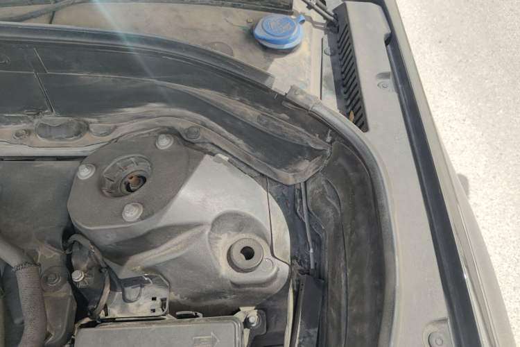 Used Volvo XC90 2021 B6 Zhiyi Luxury Edition 7-Seater Engine Bay Left