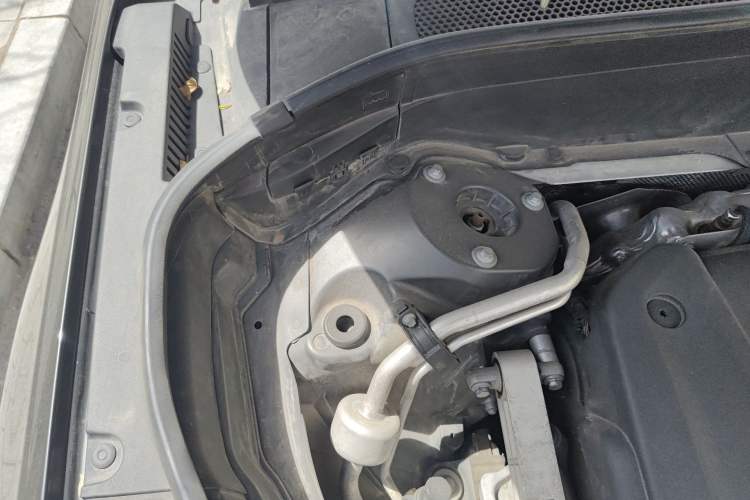 Used Volvo XC90 2021 B6 Zhiyi Luxury Edition 7-Seater Engine Bay Right
