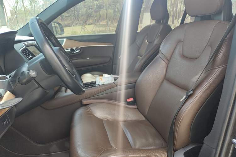 Used Volvo XC90 2021 B6 Zhiyi Luxury Edition 7-Seater Left Front Seat