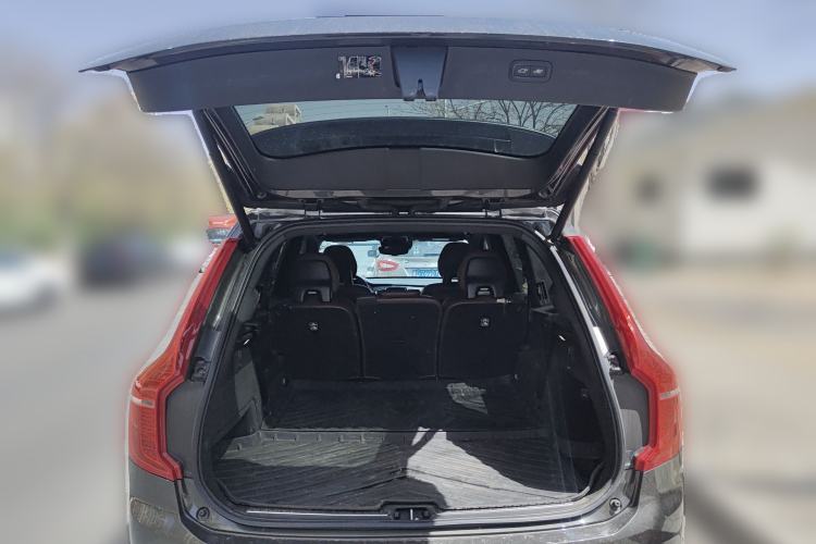Used Volvo XC90 2021 B6 Zhiyi Luxury Edition 7-Seater Trunk