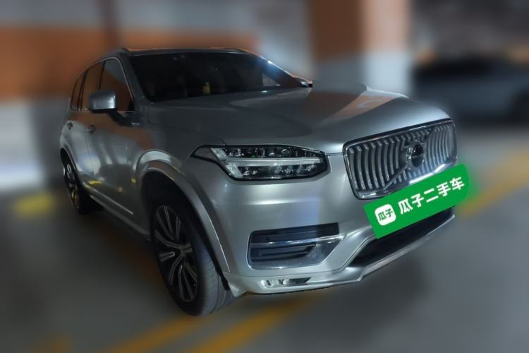 Used Volvo XC90 2021 B5 SmartDrive Luxury Edition 5-seater Front Right 45 Deg