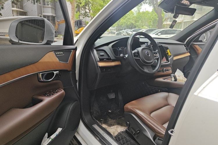 Used Volvo XC90 2021 B6 Zhiyi Luxury Edition 7-Seater Driver Seat
