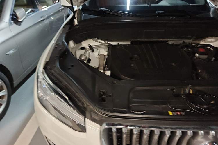 Used Volvo XC90 2021 B5 SmartDrive Luxury Edition 7 Seats Engine Bay Right