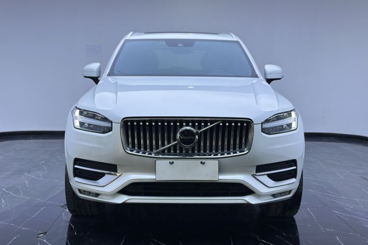 Used Volvo XC90 2021 B5 SmartDrive Luxury Edition 5-seater Exterior 5