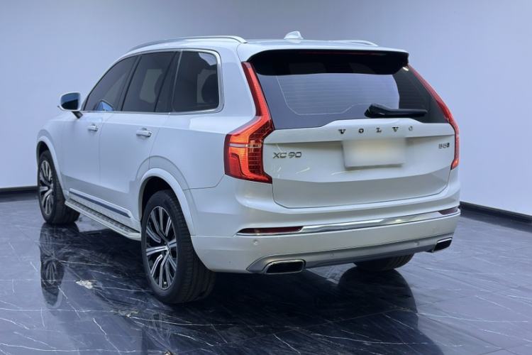 Used Volvo XC90 2021 B5 SmartDrive Luxury Edition 5-seater Exterior 6