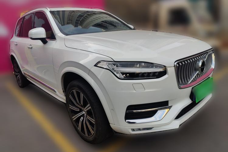 Used Volvo XC90 2021 B6 Luxury Smart Edition 7-Seater Front Right 45 Deg