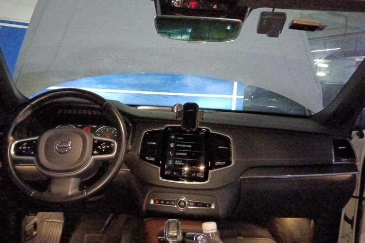 Used Volvo XC90 2021 B6 Luxury Smart Edition 7-Seater Headliner