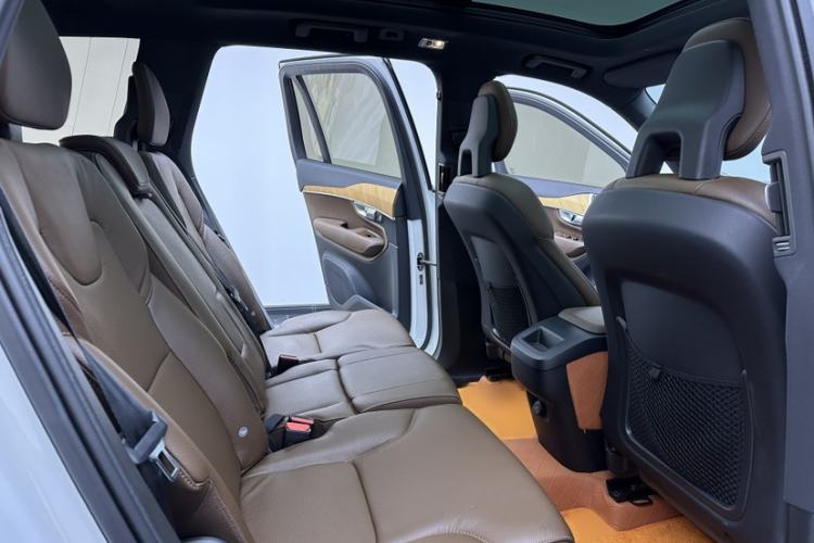 Used Volvo XC90 2021 B5 SmartDrive Luxury Edition 5-seater Interior 1