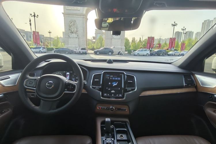 Used Volvo XC90 2021 B6 Zhiyi Luxury Edition 7-Seater Interior 1