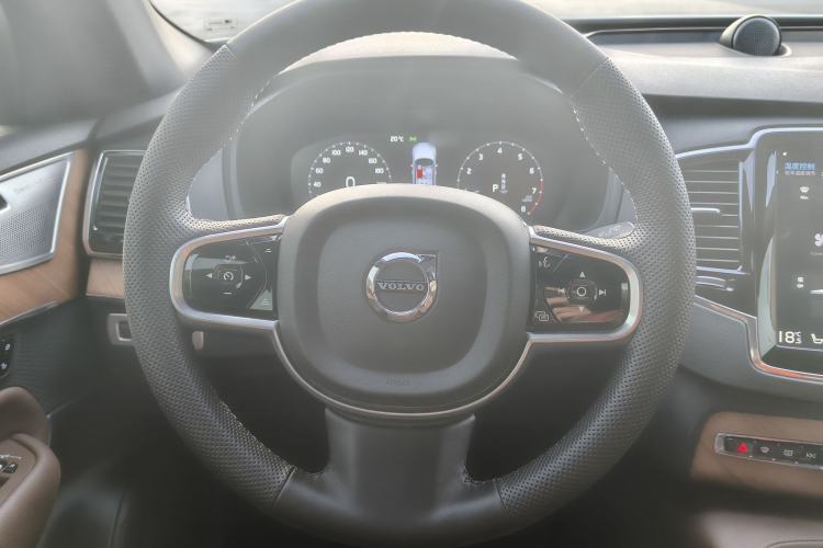 Used Volvo XC90 2021 B6 Zhiyi Luxury Edition 7-Seater Interior 2