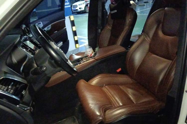 Used Volvo XC90 2021 B6 Luxury Smart Edition 7-Seater Left Front Seat